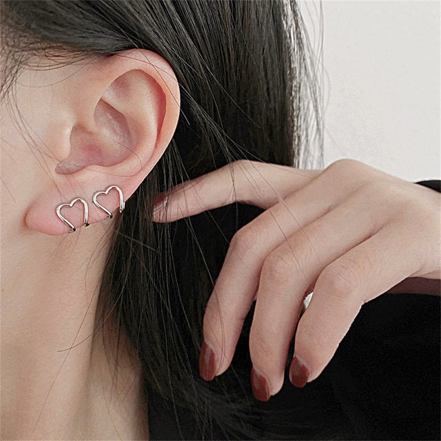 Vintage Snake Earrings for Women Charm Gold Color Round Ear Clips Female 2022 Trend Ear Cuffs Valentine's Day Gift Jewelry
